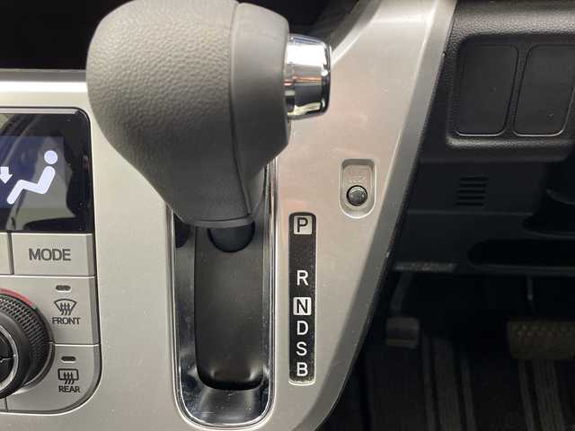 ダイハツ キャスト アクティバ G SAⅡ 福島県 2016(平28)年 3.7万km パールホワイトⅢ /禁煙車//ワンオーナー//スマートアシストII/・衝突回避支援ブレーキ機能/・車線逸脱警報機能//AM/FMオーディオ/・AM.FM.CD//ETC//プッシュスタート//スマートキー//横滑り防止装置//純正フロアマット//純正15インチAW//純正ドアバイザー//LEDヘッドライト//LEDフォグライト