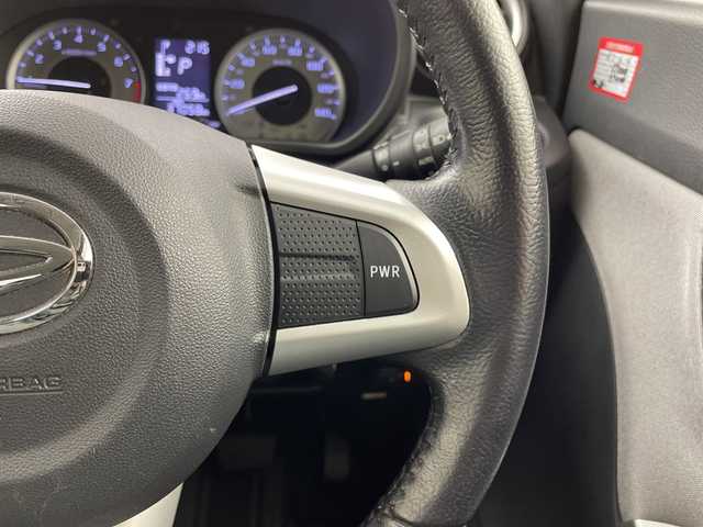 ダイハツ キャスト アクティバ G SAⅡ 福島県 2016(平28)年 3.7万km パールホワイトⅢ /禁煙車//ワンオーナー//スマートアシストII/・衝突回避支援ブレーキ機能/・車線逸脱警報機能//AM/FMオーディオ/・AM.FM.CD//ETC//プッシュスタート//スマートキー//横滑り防止装置//純正フロアマット//純正15インチAW//純正ドアバイザー//LEDヘッドライト//LEDフォグライト