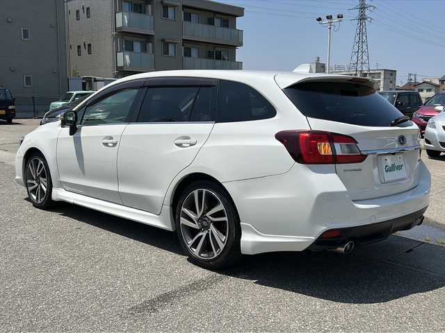 スバル レヴォーグ 1．6GT－S アイサイト 石川県 2016(平28)年 6.4万km クリスタルホワイトP ４WD&ターボ/アイサイトver.3/・プリクラッシュブレーキ（自動ブレーキ）/・車線逸脱警報/・全車速追従機能付クルーズコントロール/・AT誤発進抑制制御/・後退時ブレーキアシスト/・アクティブレーンキープ/・ブラインドスポットモニター/・コーナーセンサー/純正ナビ＆フルセグTV/・CD/DVD/SD/SDRec/BT/AUX/USB/バック＆サイドカメラ/アイドリングストップ/電動パーキングブレーキ/パドルシフト/ステアリングリモコン/ダウンヒルアシスト/黒レザーシート/・前席シートヒーター/・前席パワーシート/・D席メモリシート/純正18inアルミホイール/オートライト/LEDライト/フォグランプ/ウインカーミラー/電動格納ミラー/ETC2.0/スマートキー/プッシュスタート/W＆サイドエアバッグ＆カーテンエアバック/横滑り防止装置/ABS/ドアバイザー/フロアマット