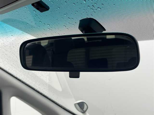 トヨタ ヴェルファイア 2．4Z プラチナセレクションⅡ 茨城県 2010(平22)年 6.6万km ホワイトパールクリスタルシャイン 純正ナビ/CD/DVD/AUX/フルセグTV/アルパイン後席フリップダウンモニター/バックカメラ/スペアキー/ETC/両側パワースライドドア/パワーバックドア/純正18インチAW/オットマン/社外フロアマット
