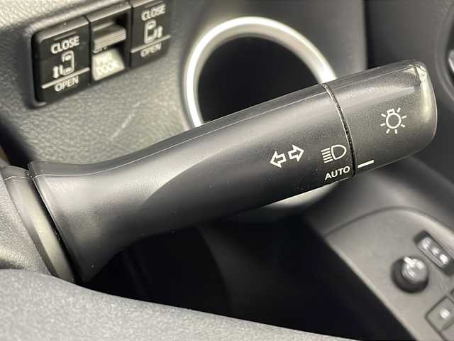 トヨタ シエンタ ハイブリッド G セーフティエディションⅡ 栃木県 2021(令3)年 5.1万km グレイッシュブルー 純正ナビゲーション/型式：NSZT-W68T/【AM/FM/CD/Bluetooth/フルセグTV】/バックカメラ/ビルトインETC/両側パワースライドドア/衝突軽減ブレーキ/車線逸脱警報機能/クルーズコントロール（追従なし）/プッシュスタート/スマートキー/オートライト/LEDヘッドライド/ワンオーナー/取扱説明書/新車時保証書