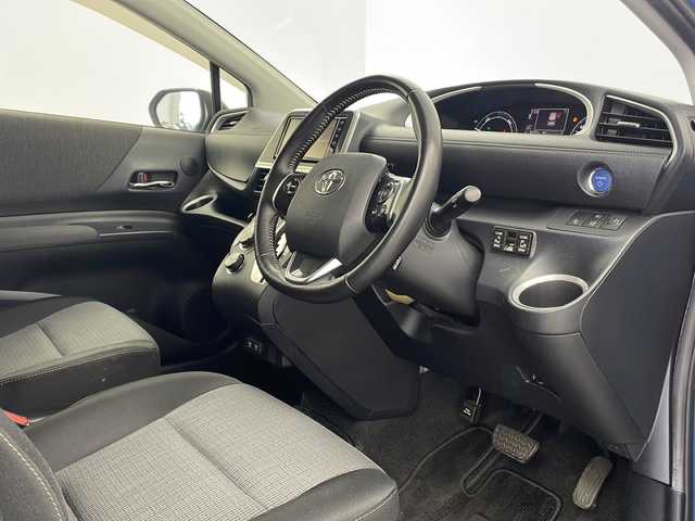 トヨタ シエンタ ハイブリッド G セーフティエディションⅡ 栃木県 2021(令3)年 5.1万km グレイッシュブルー 純正ナビゲーション/型式：NSZT-W68T/【AM/FM/CD/Bluetooth/フルセグTV】/バックカメラ/ビルトインETC/両側パワースライドドア/衝突軽減ブレーキ/車線逸脱警報機能/クルーズコントロール（追従なし）/プッシュスタート/スマートキー/オートライト/LEDヘッドライド/ワンオーナー/取扱説明書/新車時保証書