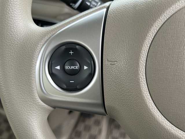 ホンダ Ｎ ＢＯＸ G Lパッケージ 新潟県 2017(平29)年 5万km プレミアムホワイトパールⅡ 片側パワースライドドア/フルセグテレビ/アイドリングストップ/純正ナビ/スマートキー/横滑り防止/ABS/KENWOODスピーカー/ETC