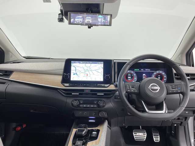 日産 オーラ G FOUR レザーエディション 長野県 2023(令5)年 5.6万km ダークメタルグレー 4WD/寒冷地仕様/純正ナビ/BOSEサウンドシステム/プロパイロット/追従型クルーズコントロール/アラウンドビューモニター/バックカメラ/デジタルインナーミラー/フルセグTV/Bluetooth/USB/HDMI/ビルトインETC/レザーシート/革巻きステアリング/ステアリングスイッチ/ステアリングヒーター/シートヒーター（運転席、助手席）/オートライト/LEDヘッドライト/フォグランプ/オートマチックハイビーム/純正フロアマット/純正アルミホイール/置くだけ充電/電動格納ミラー/ドアバイザー