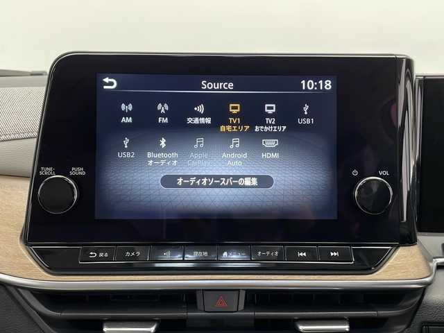 日産 オーラ G FOUR レザーエディション 長野県 2023(令5)年 5.6万km ダークメタルグレー 4WD/寒冷地仕様/純正ナビ/BOSEサウンドシステム/プロパイロット/追従型クルーズコントロール/アラウンドビューモニター/バックカメラ/デジタルインナーミラー/フルセグTV/Bluetooth/USB/HDMI/ビルトインETC/レザーシート/革巻きステアリング/ステアリングスイッチ/ステアリングヒーター/シートヒーター（運転席、助手席）/オートライト/LEDヘッドライト/フォグランプ/オートマチックハイビーム/純正フロアマット/純正アルミホイール/置くだけ充電/電動格納ミラー/ドアバイザー