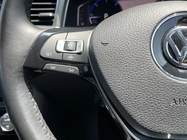 フォルクスワーゲン Ｔ－ロック TDI スタイル デザインPKG 石川県 2020(令2)年 4.9万km アトランティックブルーM 純正メモリナビ/バックカメラ/フルセグTV/AppleCarPlay/Bluetooth/CD/DVD/USB/デジタルメーター/ステアリングスイッチ/アダプティブクルーズコントロール/衝突軽減ブレーキ/クリアランスソナー/レーンキープアシスト/ブラインドスポットモニター/電動格納ミラー/電動リアゲート/ヒーテッドドアミラー/ETC2.0