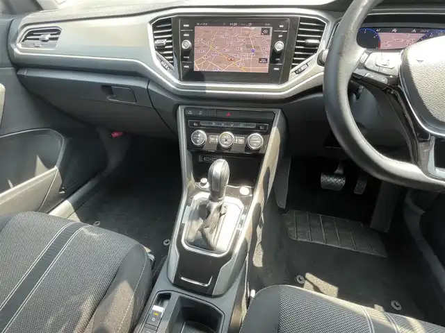 フォルクスワーゲン Ｔ－ロック TDI スタイル デザインPKG 石川県 2020(令2)年 4.9万km アトランティックブルーM 純正メモリナビ/バックカメラ/フルセグTV/AppleCarPlay/Bluetooth/CD/DVD/USB/デジタルメーター/ステアリングスイッチ/アダプティブクルーズコントロール/衝突軽減ブレーキ/クリアランスソナー/レーンキープアシスト/ブラインドスポットモニター/電動格納ミラー/電動リアゲート/ヒーテッドドアミラー/ETC2.0