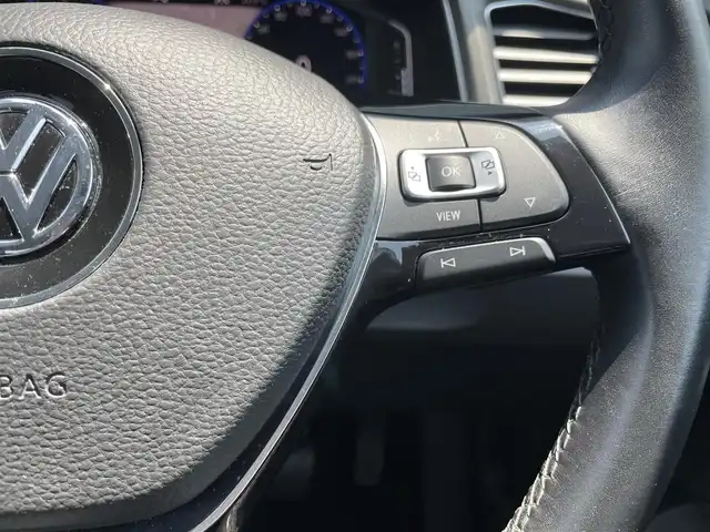 フォルクスワーゲン Ｔ－ロック TDI スタイル デザインPKG 石川県 2020(令2)年 4.9万km アトランティックブルーM 純正メモリナビ/バックカメラ/フルセグTV/AppleCarPlay/Bluetooth/CD/DVD/USB/デジタルメーター/ステアリングスイッチ/アダプティブクルーズコントロール/衝突軽減ブレーキ/クリアランスソナー/レーンキープアシスト/ブラインドスポットモニター/電動格納ミラー/電動リアゲート/ヒーテッドドアミラー/ETC2.0