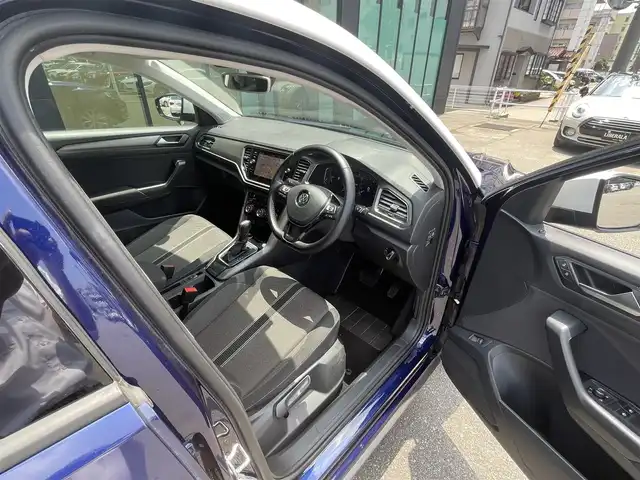 フォルクスワーゲン Ｔ－ロック TDI スタイル デザインPKG 石川県 2020(令2)年 4.9万km アトランティックブルーM 純正メモリナビ/バックカメラ/フルセグTV/AppleCarPlay/Bluetooth/CD/DVD/USB/デジタルメーター/ステアリングスイッチ/アダプティブクルーズコントロール/衝突軽減ブレーキ/クリアランスソナー/レーンキープアシスト/ブラインドスポットモニター/電動格納ミラー/電動リアゲート/ヒーテッドドアミラー/ETC2.0