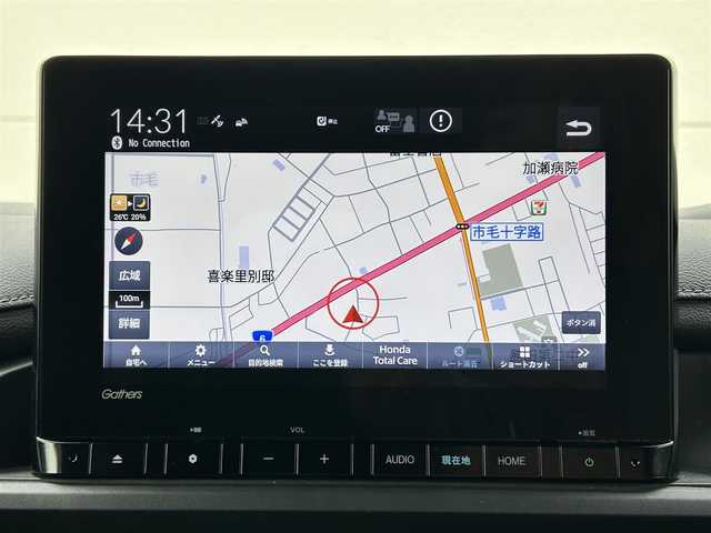 ホンダ ステップワゴン スパーダ eHEV 茨城県 2023(令5)年 1.3万km スーパープラチナグレーメタリック ホンダセンシング/衝突軽減ブレーキ（CMBS）/誤発進抑制機能/後方誤発進抑制機能/近距離衝突軽減ブレーキ/歩行者事故低減ステアリング/路外逸脱抑制機能/渋滞追従機能付アダプティブクルーズコントロール（ACC）/車線維持支援システム（LKAS）/先行車発進お知らせ機能/オートハイビーム/アダプティブドライビングビーム/メーカーOP・SDナビ/両側パワースライドドア/パワーバックドア/ハーフレザーシート/シートヒーター/ETC/電子パーキング/オートホールド機能/ブラインドスポットインフォメーション/LEDオートヘッドライト/全列USBチャージャー/ドライブレコーダー（DRH-229ND）/スパーダ専用16インチアルミホイール