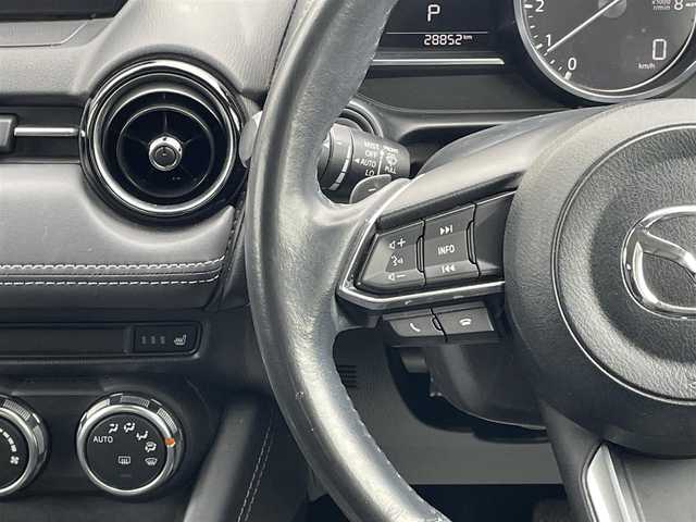 マツダ ＣＸ－３ 20SプロアクティブSパッケージ 岩手県 2019(令1)年 2.9万km スノーフレイクホワイトパールマイカ 禁煙車/4WD/全方位カメラ/ブラインドスポットモニター/追従型クルーズコントロール/ハンドルヒーター/前席シートヒーター/純正ナビ/→フルセグTV/Bluetooth/CD/DVD/FM/AM/バックカメラ/ステアリングスイッチ/パドルシフト/運転席パワーシート/レーンキープアシスト/トラクションコントロール/コーナーセンサー/オートライト/HIDヘッドライト/フォグライト/〇プッシュスタート/〇電動格納ミラー/〇ウィンカーミラー/〇USBポート2つ/〇シガーソケット/〇ドアバイザー/〇フロアマット/夏タイヤ純正アルミ車載/前後ドライブレコーダー/ETC