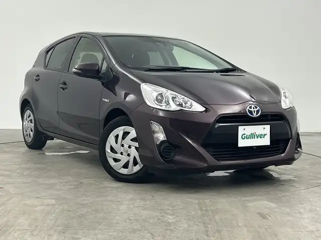 トヨタ アクア G 三重県 2016(平28)年 5.5万km ディープアメジストマイカメタリック 禁煙車/純正9インチナビ/CD/DVD/BT/MSV/フルセグTV/トヨタセーフティセンス/前後ドライブレコーダー/ステアリングリモコン/オートハイビーム/ETC/プッシュスタート/バック・フロントカメラ/スマートキー/スペアキー有り/取扱説明書