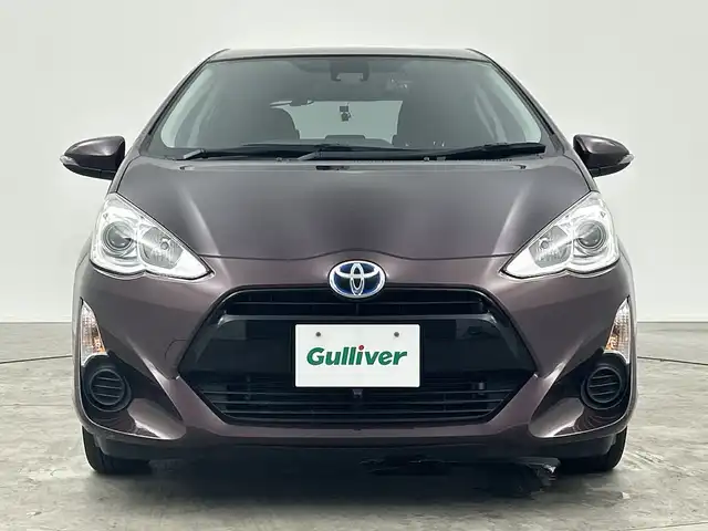 トヨタ アクア G 三重県 2016(平28)年 5.5万km ディープアメジストマイカメタリック 禁煙車/純正9インチナビ/CD/DVD/BT/MSV/フルセグTV/トヨタセーフティセンス/前後ドライブレコーダー/ステアリングリモコン/オートハイビーム/ETC/プッシュスタート/バック・フロントカメラ/スマートキー/スペアキー有り/取扱説明書