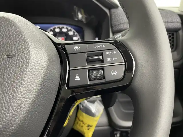 ホンダ ステップワゴン エアー EX 大分県 2025(令7)年 0.1千km クリスタルブラックパール 登録済未使用車/7人乗り/ホンダセンシング/・衝突軽減ブレーキ/・先行車発進お知らせ機能/・歩行者事故低減ステアリング/・路外逸脱抑制機能/・標識認識機能/・渋滞追従機能付アダプティブクルーズコントロール/・車線維持支援システム/・トラフィックジャムアシスト/・ブラインドスポットインフォメーション/・誤発進抑制機能/・後方誤発進抑制機能/・近距離衝突軽減ブレーキ/・急アクセル抑制機能/・パーキングセンサーシステム/・オートハイビーム/純正11.4型ナビ　型式：LXM-247VFLi/・フルセグTV、DVD再生可、BT対応、USB/・AppleCarPlay、AndroidAuto/ステアリングスイッチ/バックカメラ/両側電動スライドドア/パワーテールゲート（メモリー機能付）/前席シートヒーター/2列目オットマン/パドルシフト/横滑り防止装置/電動格納ミラー/オートライト/LEDヘッドライト/LEDフォグ/純正16インチアルミホイール/保証書、取説、スペアキー有り