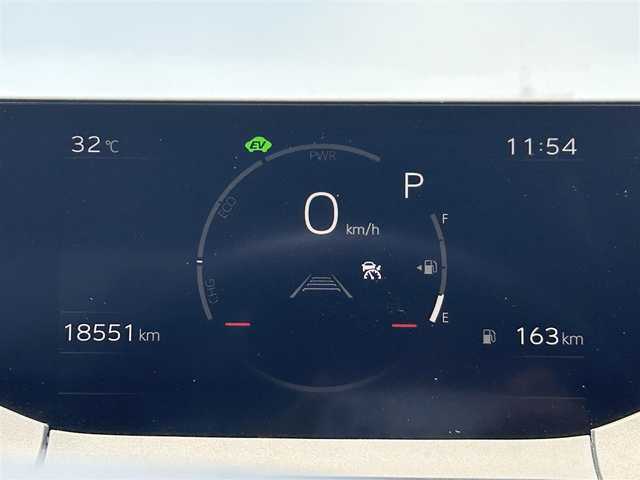トヨタ プリウス Z 兵庫県 2024(令6)年 1.9万km アティチュードブラックマイカ 純正ナビ/車線逸脱/BSM/後方車両接近告知/デジタルインナーミラー/ガラスルーフ/パワーバックドア/ライトレベライザー/ステアリングヒーター/車外カメラ（バック・フロント・全方位）/D席メモリシート/ビルトインETC