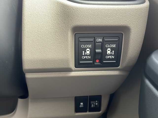 ホンダ Ｎ ＢＯＸ JOY 鹿児島県 2024(令6)年 0.1万km プラチナホワイトパール ホンダセンシング/純正フォグ（LED）/ワンオーナー車/両側パワースライドドア/クルーズコントロール/シートヒーター/レーンアシスト/アイドリングストップ/パワーウィンドウ/電動格納ミラー/プッシュスタートボタン/オートライト