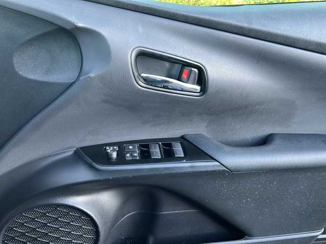 トヨタ プリウス Sツーリングセレクション 茨城県 2019(令1)年 3.9万km アティチュードブラックマイカ ＡＬＰＩＮＥ9インチナビ/CD/DVD/Bluetooth/バックカメラ/ビルトインETC/デジタルインナーミラー/ドライブレコーダー前後/クルーズコントロール/ドライブレコーダー前後/前席シートヒーター/エアシート/コーナーセンサー前後/純正LEDヘッドライト/LEDフォグライト/純正17インチアルミホイール/純正フロアマット/衝突軽減システム/プッシュスタート/スマートキー