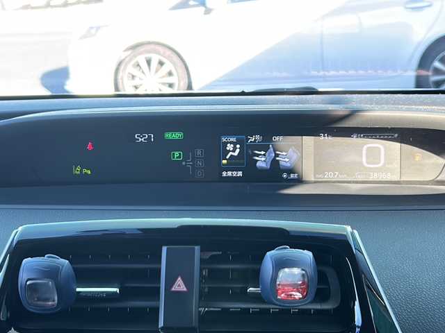 トヨタ プリウス Sツーリングセレクション 茨城県 2019(令1)年 3.9万km アティチュードブラックマイカ ＡＬＰＩＮＥ9インチナビ/CD/DVD/Bluetooth/バックカメラ/ビルトインETC/デジタルインナーミラー/ドライブレコーダー前後/クルーズコントロール/ドライブレコーダー前後/前席シートヒーター/エアシート/コーナーセンサー前後/純正LEDヘッドライト/LEDフォグライト/純正17インチアルミホイール/純正フロアマット/衝突軽減システム/プッシュスタート/スマートキー