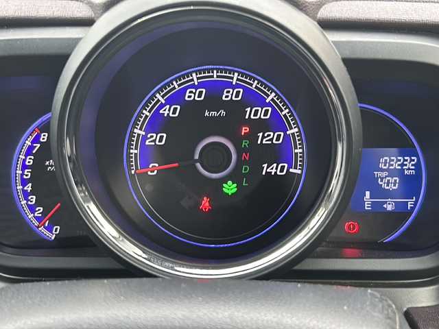 ホンダ Ｎ ＯＮＥ プレミアム Lパッケージ 栃木県 2013(平25)年 10.4万km プレミアムホワイトパール スマートフォン連携ディスプレイオーディオ/●6.1インチ ワイドディスプレイ/●リアワイドカメラ/●オーディオスイッチ/●スマートフォンホルダー/●CDプレーヤー/●USBジャック/●HDMI(R)ジャック/●Bluetooth(R)Audio対応/●Bluetooth(R)対応ハンズフリーテレホン機能/ドライブレコーダー(前後)/横滑り防止装置/ECON/純正フロアマット/ドアバイザー/プッシュスタート/スマートキー×2/取扱説明書/保証書/165/65R14(サマータイヤ積込有)