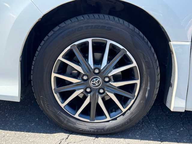 トヨタ ヴォクシー ZS 道東・釧路十勝 2014(平26)年 8.7万km ホワイトパールクリスタルシャイン 4WD/7人乗り/寒冷地仕様/社外ナビ/  (DVD/CD)/バックカメラ/ALPINE10.1インチフリップダウンモニター/片側パワースライドドア/LEDヘッドライト/フォグライト/コーナーセンサー/革巻きステアリング/ステアリングリモコン/アイドリングストップ/ビルトインETC/純正ドアバイザー/純正フロアマット/ウィンカーミラー/電動格納ミラー/横滑り防止装置/運転席シートリフター/フロントワイパーデアイサー/スマートキー/エンジンプッシュスタート/スペアキー/取扱説明書/純正16インチアルミホイール