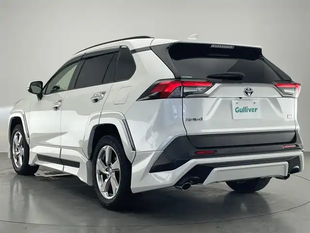 トヨタ ＲＡＶ４ ハイブリットG 愛知県 2021(令3)年 1.6万km ホワイトパールクリスタルシャイン 純正９型ナビ　ＴＲＤ　全方位　ＢＳＭ　禁煙車　純正ツィーター　ルーフレール　ワイヤレス充電　デジイン　セーフティセンス　ＥＴＣ　ドラレコ　黒革　ＬＥＤオートライト　電動リヤゲート　追従クルコン　フォグ