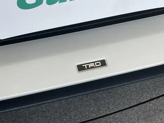 トヨタ ＲＡＶ４ ハイブリットG 愛知県 2021(令3)年 1.6万km ホワイトパールクリスタルシャイン 純正９型ナビ　ＴＲＤ　全方位　ＢＳＭ　禁煙車　純正ツィーター　ルーフレール　ワイヤレス充電　デジイン　セーフティセンス　ＥＴＣ　ドラレコ　黒革　ＬＥＤオートライト　電動リヤゲート　追従クルコン　フォグ