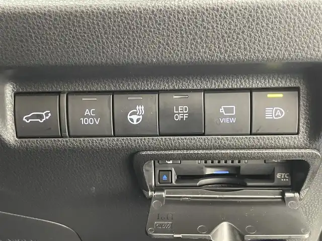 トヨタ ＲＡＶ４ ハイブリットG 愛知県 2021(令3)年 1.6万km ホワイトパールクリスタルシャイン 純正９型ナビ　ＴＲＤ　全方位　ＢＳＭ　禁煙車　純正ツィーター　ルーフレール　ワイヤレス充電　デジイン　セーフティセンス　ＥＴＣ　ドラレコ　黒革　ＬＥＤオートライト　電動リヤゲート　追従クルコン　フォグ