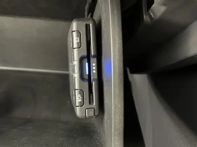 トヨタ ＲＡＶ４ アドベンチャー 滋賀県 2019(令1)年 3.7万km シアンM 社外7インチナビ/【Bluetooth/CD/DVD/フルセグTV/USB】/レーダークルーズコントロール/クリアランスソナー/ETC/D席パワーシート/電動パーキングブレーキ/オートブレーキホールド/前後ドライブレコーダー/プッシュスタート/スマートキー/ステアリングリモコン