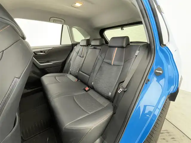トヨタ ＲＡＶ４ アドベンチャー 滋賀県 2019(令1)年 3.7万km シアンM 社外7インチナビ/【Bluetooth/CD/DVD/フルセグTV/USB】/レーダークルーズコントロール/クリアランスソナー/ETC/D席パワーシート/電動パーキングブレーキ/オートブレーキホールド/前後ドライブレコーダー/プッシュスタート/スマートキー/ステアリングリモコン