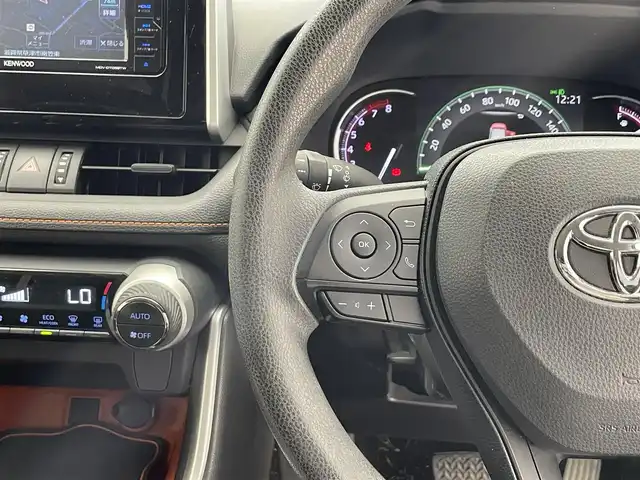 トヨタ ＲＡＶ４ アドベンチャー 滋賀県 2019(令1)年 3.7万km シアンM 社外7インチナビ/【Bluetooth/CD/DVD/フルセグTV/USB】/レーダークルーズコントロール/クリアランスソナー/ETC/D席パワーシート/電動パーキングブレーキ/オートブレーキホールド/前後ドライブレコーダー/プッシュスタート/スマートキー/ステアリングリモコン