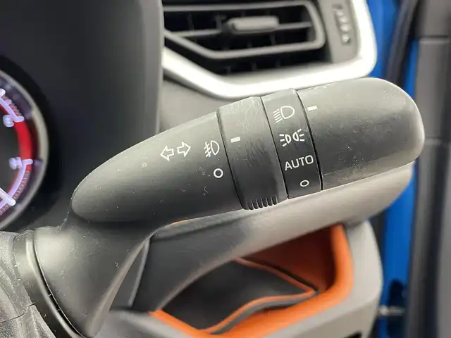トヨタ ＲＡＶ４ アドベンチャー 滋賀県 2019(令1)年 3.7万km シアンM 社外7インチナビ/【Bluetooth/CD/DVD/フルセグTV/USB】/レーダークルーズコントロール/クリアランスソナー/ETC/D席パワーシート/電動パーキングブレーキ/オートブレーキホールド/前後ドライブレコーダー/プッシュスタート/スマートキー/ステアリングリモコン