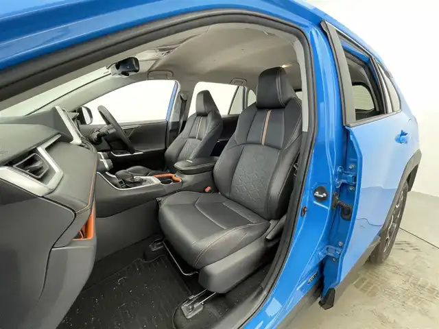 トヨタ ＲＡＶ４ アドベンチャー 滋賀県 2019(令1)年 3.7万km シアンM 社外7インチナビ/【Bluetooth/CD/DVD/フルセグTV/USB】/レーダークルーズコントロール/クリアランスソナー/ETC/D席パワーシート/電動パーキングブレーキ/オートブレーキホールド/前後ドライブレコーダー/プッシュスタート/スマートキー/ステアリングリモコン