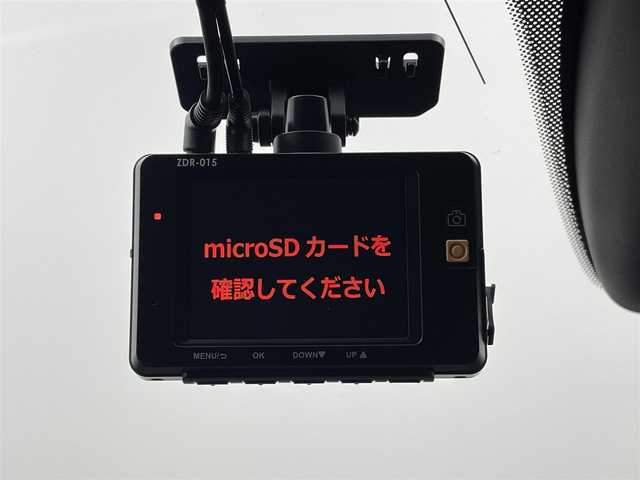 マツダ アクセラ スポーツ 15S 大分県 2016(平28)年 7.7万km スノーフレイクホワイトパールマイカ 純正ナビ/CD/DVD/TV/バックカメラ/前後ドライブレコーダー/ブラインドスポットモニター/LEDヘッドランプ/クルーズコントロール/ビルトインETC/スマートキー/アイドリングストップ/6速MT