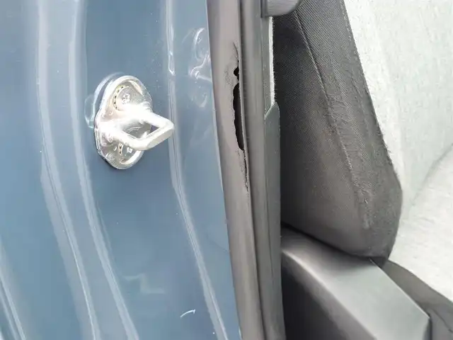 マツダ ＭＸ－３０ 東京都 2021(令3)年 1.7万km ポリメタルグレーM 純正ナビ/フルセグ/360°ビューモニター/ヘッドアップディスプレイ/ビルトインETC/ドライブレコーダー/シートヒーター/ステアリングヒーター/パワーシート/パドルシフト/衝突軽減ブレーキ/レーンキープアシスト/レーダークルーズコントロール/コーナーセンサー/オートマチックハイビーム/スマートキー