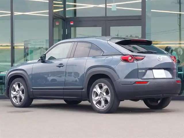 マツダ ＭＸ－３０ 東京都 2021(令3)年 1.7万km ポリメタルグレーM 純正ナビ/フルセグ/360°ビューモニター/ヘッドアップディスプレイ/ビルトインETC/ドライブレコーダー/シートヒーター/ステアリングヒーター/パワーシート/パドルシフト/衝突軽減ブレーキ/レーンキープアシスト/レーダークルーズコントロール/コーナーセンサー/オートマチックハイビーム/スマートキー