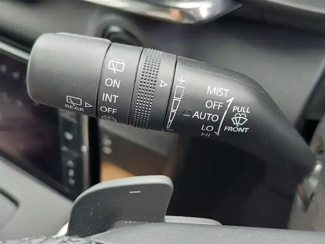 マツダ ＭＸ－３０ 東京都 2021(令3)年 1.7万km ポリメタルグレーM 純正ナビ/フルセグ/360°ビューモニター/ヘッドアップディスプレイ/ビルトインETC/ドライブレコーダー/シートヒーター/ステアリングヒーター/パワーシート/パドルシフト/衝突軽減ブレーキ/レーンキープアシスト/レーダークルーズコントロール/コーナーセンサー/オートマチックハイビーム/スマートキー