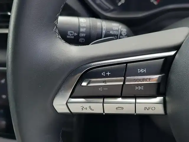 マツダ ＭＸ－３０ 東京都 2021(令3)年 1.7万km ポリメタルグレーM 純正ナビ/フルセグ/360°ビューモニター/ヘッドアップディスプレイ/ビルトインETC/ドライブレコーダー/シートヒーター/ステアリングヒーター/パワーシート/パドルシフト/衝突軽減ブレーキ/レーンキープアシスト/レーダークルーズコントロール/コーナーセンサー/オートマチックハイビーム/スマートキー