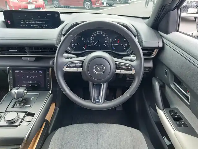 マツダ ＭＸ－３０ 東京都 2021(令3)年 1.7万km ポリメタルグレーM 純正ナビ/フルセグ/360°ビューモニター/ヘッドアップディスプレイ/ビルトインETC/ドライブレコーダー/シートヒーター/ステアリングヒーター/パワーシート/パドルシフト/衝突軽減ブレーキ/レーンキープアシスト/レーダークルーズコントロール/コーナーセンサー/オートマチックハイビーム/スマートキー