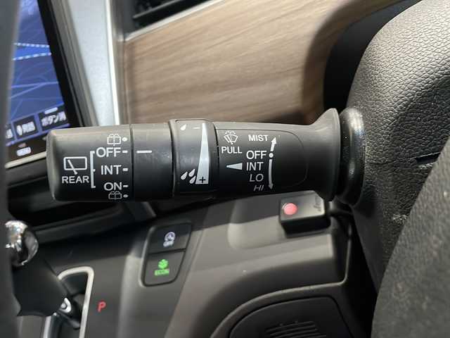 ホンダ フリード G ホンダセンシング 静岡県 2021(令3)年 7.7万km ミッドナイトブルービームM 純正SDナビ/・CD/・DVD/・フルセグＴＶ/・Bluetooth/・USB/・AM/・FM/主要装備/・両側パワスラ/・衝突軽減/・レーンキープ/・追従クルコン/・バックカメラ/・ETC/・ドラレコ前/・シートヒーターD/N席/・純正フロアマット/・LEDヘッドライト/・オートライト/・スマートキー/・プッシュスタート