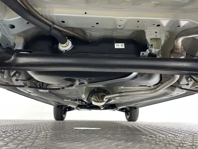 スズキ ハスラー HYBRID X 神奈川県 2025(令7)年 0.1千km オフブルーメタリック/ソフトベージュメタリック 届出済未使用車/スズキセーフティサポート/・デュアルセンサーブレーキサポート/・誤発進抑制機能/・車線逸脱警報機能/・先行車発進お知らせ機能/・標識認識機能/・ハイビームアシスト/純正9型ディスプレイオーディオ/・ナビ/BT/フルセグTV/USB/AppleCarPlay/AndroidAuto/CD/DVD/全方位モニター/シートヒーター(D/N)/アイドリングストップ機能/コーナーセンサー/アダプティブクルーズコントロール/革巻きステアリング/ステアリングスイッチ/ヘッドライトレベライザー/スマートキー/スペアキー(1本)/プッシュスタートボタン/LEDヘッドライト/フォグランプ/電動格納ミラー/ウィンカーミラー/SOSコール/シートリフター/純正15インチアルミホイール