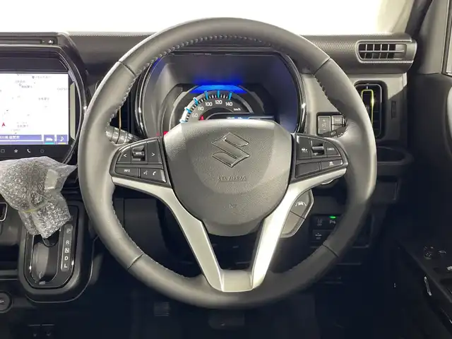 スズキ ハスラー HYBRID X 神奈川県 2025(令7)年 0.1千km オフブルーメタリック/ソフトベージュメタリック 届出済未使用車/スズキセーフティサポート/・デュアルセンサーブレーキサポート/・誤発進抑制機能/・車線逸脱警報機能/・先行車発進お知らせ機能/・標識認識機能/・ハイビームアシスト/純正9型ディスプレイオーディオ/・ナビ/BT/フルセグTV/USB/AppleCarPlay/AndroidAuto/CD/DVD/全方位モニター/シートヒーター(D/N)/アイドリングストップ機能/コーナーセンサー/アダプティブクルーズコントロール/革巻きステアリング/ステアリングスイッチ/ヘッドライトレベライザー/スマートキー/スペアキー(1本)/プッシュスタートボタン/LEDヘッドライト/フォグランプ/電動格納ミラー/ウィンカーミラー/SOSコール/シートリフター/純正15インチアルミホイール