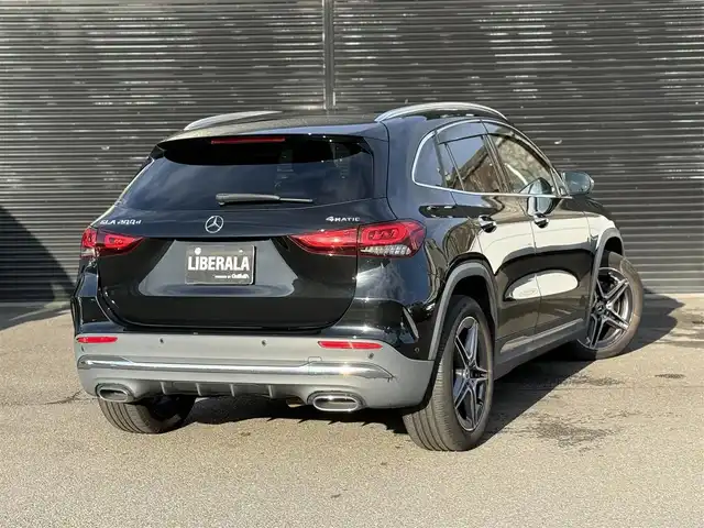 メルセデス・ベンツ Ｍ・ベンツ ＧＬＡ２００ｄ 4マチック AMGライン 静岡県 2022(令4)年 3.9万km 黒 ナビゲーションパッケージ/ナビゲーション/フルセグTV/Bluetooth/トラフィックサインアシスト/AMGライン/AMGスタイリングパッケージ/19インチ5ツインスポークAW/マルチビームLEDヘッドライト/アダプティブアイビームアシスト/アンビエントライト/AMGレザーエクスクルーシブパッケージ/レーダーセーフティパッケージ/ブレーキアシスト/ブラインドスポットアシスト/レーンキーピングアシスト/ステアリングアシスト/ブレーキホールド機能/360°カメラシステムキャプテンシート