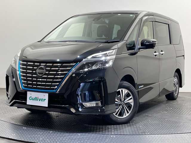 日産 セレナ e－パワー ハイウェイスター V 愛媛県 2022(令4)年 4.4万km ダイヤモンドブラック １０型ナビ/フルセグ／Ｂｌｕｅｔｏｏｔｈ／ＣＤ／ＤＶＤ/全方位カメラ/後席モニター/衝突軽減ブレーキ/レーダークルーズコントロール/ＥＴＣ/前方ドライブレコーダー/両側パワースライドドア/前後コーナーセンサー/ブラインドスポットモニター/LEDヘッドライト/レーンキープアシスト