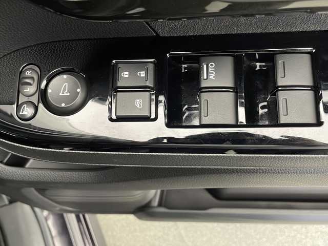 ホンダ Ｎ ＢＯＸ カスタム G L ホンダセンシング 宮崎県 2019(令1)年 3.7万km プレミアムベルベットパープル・パール Honda SENSING/〇衝突軽減ブレーキ〈CMBS〉/〇誤発進抑制機能/〇後方誤発進抑制機能/〇歩行者事故低減ステアリング/〇路外逸脱抑制機能/〇ACC〈アダプティブ・クルーズ・コントロール〉/〇LKAS〈車線維持支援システム〉/〇オートハイビーム/〇先行車発進お知らせ機能/〇標識認識機能/純正8インチSDナビ/フルセグTV/CD/DVD/Bluetooth/Music Rack/バックカメラ/片側パワースライドドア/LEDヘッドライト/純正14インチAW/ビルトインETC/スマートキー×2