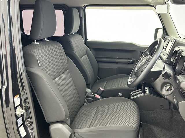 スズキ ジムニー XG 宮城県 2019(平31)年 4.4万km ブルーイッシュブラックパール3 4WD/スズキセーフティサポート/オートライト/オートマチックハイビーム/ドアバイザー/背面タイヤ/純正フロアマット/純正16インチアルミホイール/Bluetooth/USB入力端子/iPod/CD/DVD/AUX/AM/FM