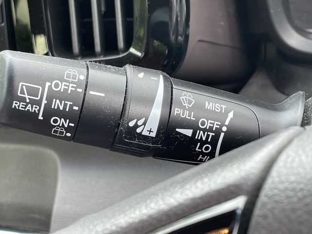 ホンダ Ｎ ＯＮＥ セレクト 広島県 2018(平30)年 3.4万km ベージュⅡ ナビ装着用スペシャルパッケージ/純正メモリーナビ/バックカメラ/フルセグ/DVD/Bluetooth/ハーフレザーシート/シートヒーター/ビルトインETC/スマートキー/エンジンプッシュスタート/アイドリングストップ