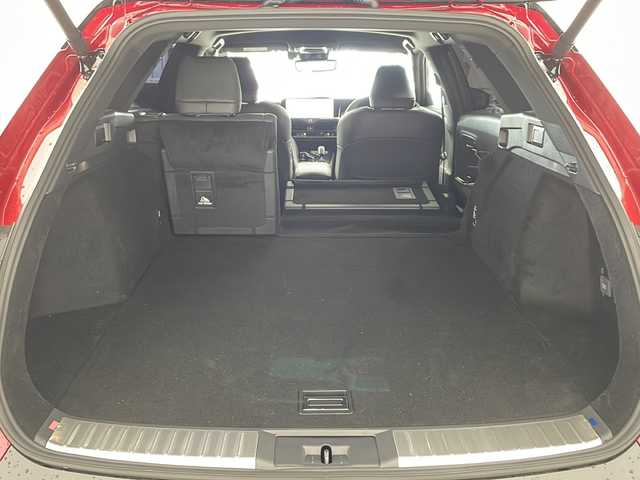 トヨタ クラウン エステート Z 兵庫県 2025(令7)年 0.2万km 赤Ⅱ ・ワンオーナー車/・純正12.3インチナビ/TV/Bluetooth/USB/Miracast/・ビルトインETC2.0/・パノラミックビューモニター/・デジタルインナーミラー/・純正前後ドライブレコーダー/・置くだけ充電/・Toyota Safety Sense/・トヨタチームメイト/・アドバンストパーク/・プリクラッシュセーフティ/・緊急時操舵支援/・フロントクロストラフィックアラート/・レーンチェンジングアシスト/・レーントレーシングアシスト/・レーンディパチャーアラート/・レーダークルーズコントロール/・アダプティブハイビームアシスト/・ロードサインアシスト/・ドライバー異常対応システム/・プロアクティブドライビング/・発進遅れ告知機能/・ブラインドスポットモニター/・安心降車アシスト/・後方車両接近告知/・周辺車両接近時サポート/・パーキングサポート/・本革シート/・前席パワーシート/・前席シートヒーター/・前席シートベンチレーション/・ステアリングヒーター/・nanoeX/・パドルシフト/・パワーバックドア/・AC100V1500W電源/・ステアリングスイッチ/・アドバンストパーク