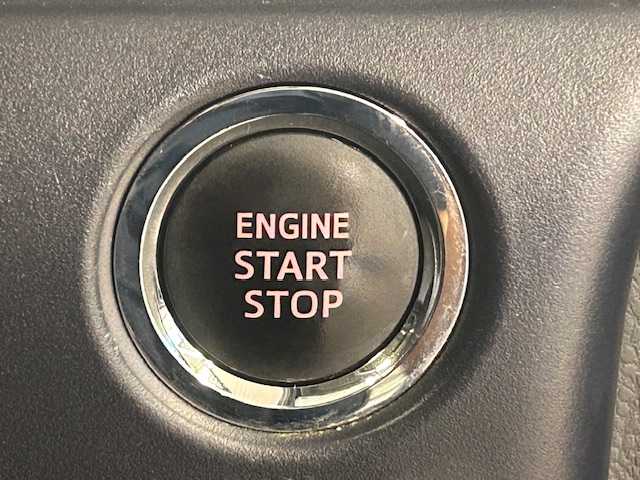 トヨタ ヴォクシー ZS 煌 静岡県 2014(平26)年 14.3万km ブラッキッシュアゲハガラスフレーク (株)IDOMが運営する【じしゃロン浜松店】の自社ローン専用車両になりますこちらは現金またはオートローンご利用時の価格です。自社ローンご希望の方は別途その旨お申付け下さい/４ＷＤ/純正９インチナビ/両側パワースライドドア/ＴＲＤエアロ（フロント・リア）/前後ドライブレコーダー/ＥＴＣ/ＭＴモード付ＡＴ/Ｂｌｕｅｔｏｏｔｈ再生/横滑り防止装置/プッシュスタート