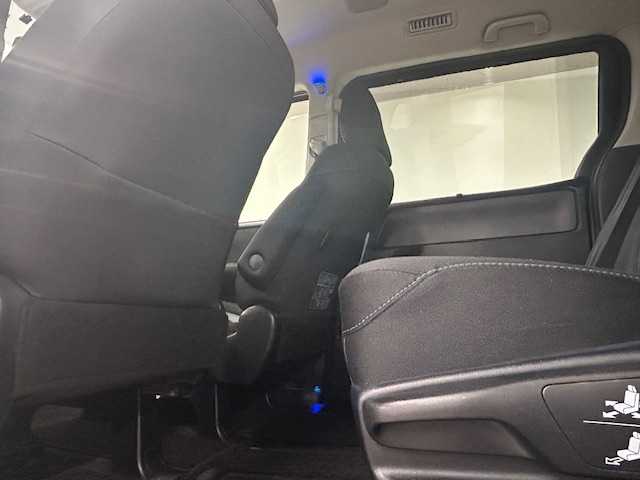 トヨタ ヴォクシー ZS 煌 静岡県 2014(平26)年 14.3万km ブラッキッシュアゲハガラスフレーク (株)IDOMが運営する【じしゃロン浜松店】の自社ローン専用車両になりますこちらは現金またはオートローンご利用時の価格です。自社ローンご希望の方は別途その旨お申付け下さい/４ＷＤ/純正９インチナビ/両側パワースライドドア/ＴＲＤエアロ（フロント・リア）/前後ドライブレコーダー/ＥＴＣ/ＭＴモード付ＡＴ/Ｂｌｕｅｔｏｏｔｈ再生/横滑り防止装置/プッシュスタート