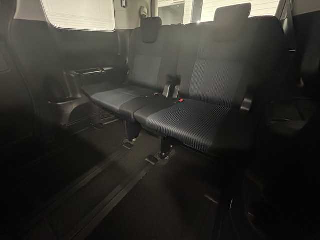 トヨタ ヴォクシー ZS 煌 静岡県 2014(平26)年 14.3万km ブラッキッシュアゲハガラスフレーク (株)IDOMが運営する【じしゃロン浜松店】の自社ローン専用車両になりますこちらは現金またはオートローンご利用時の価格です。自社ローンご希望の方は別途その旨お申付け下さい/４ＷＤ/純正９インチナビ/両側パワースライドドア/ＴＲＤエアロ（フロント・リア）/前後ドライブレコーダー/ＥＴＣ/ＭＴモード付ＡＴ/Ｂｌｕｅｔｏｏｔｈ再生/横滑り防止装置/プッシュスタート